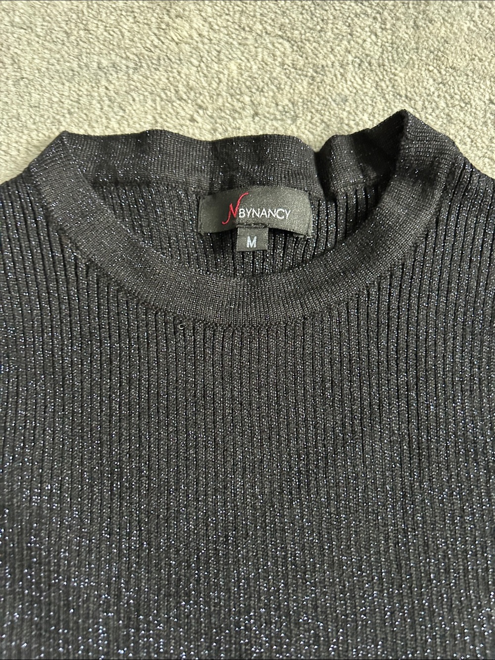 Sweater - Picture 2 of 4
